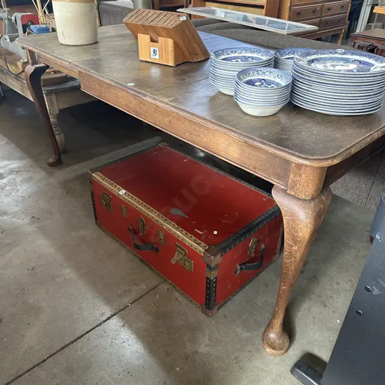 lovely Oak dining table with patina, on large cabriolet feet. comes with insert extension