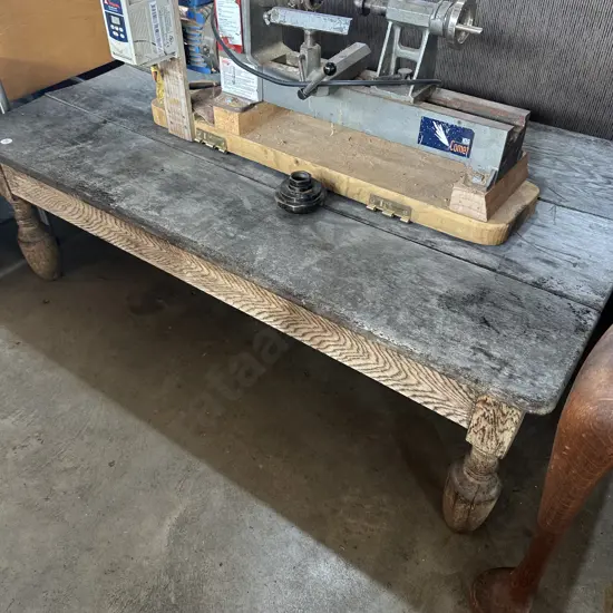 Rustic Oak coffee table for outside