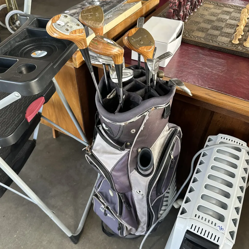 golf club set Image 1++