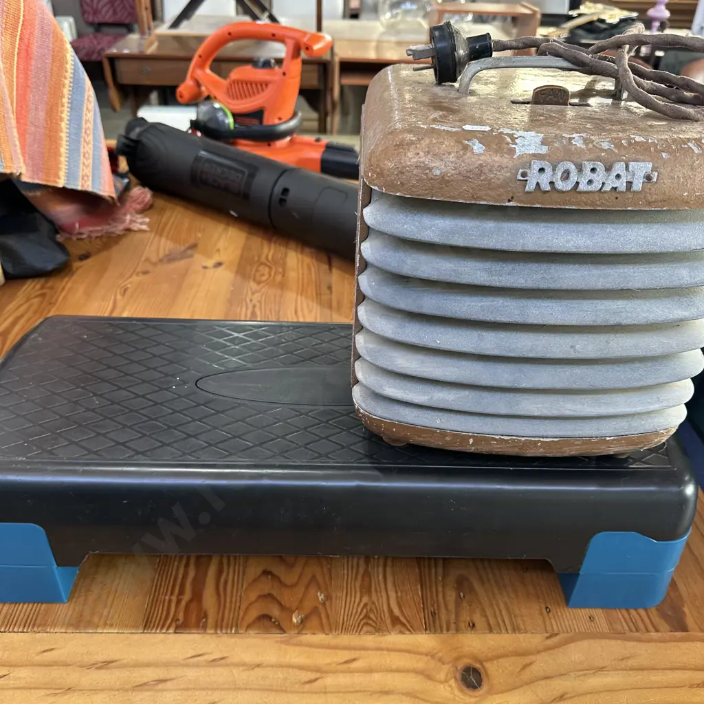 dart board and cabinet plus step up and vintage fan heater Image 1++