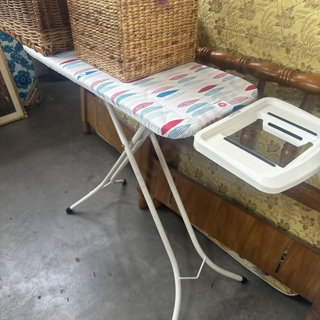 Brabantia iron board Image 1++