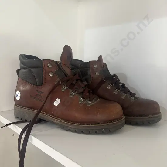 Wood-Man Boots size 9