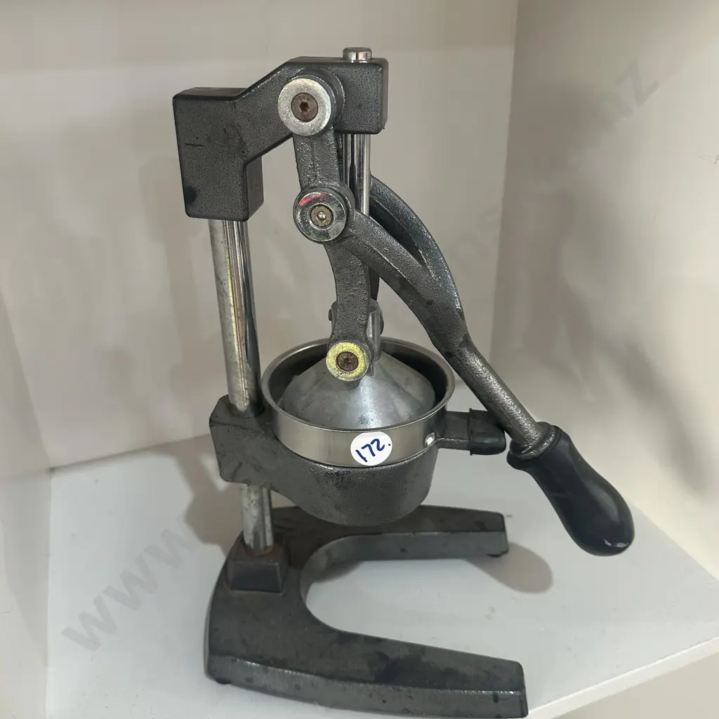 Vintage juicer. Image 1++