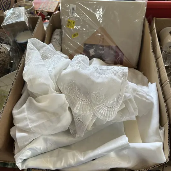 Box of linen