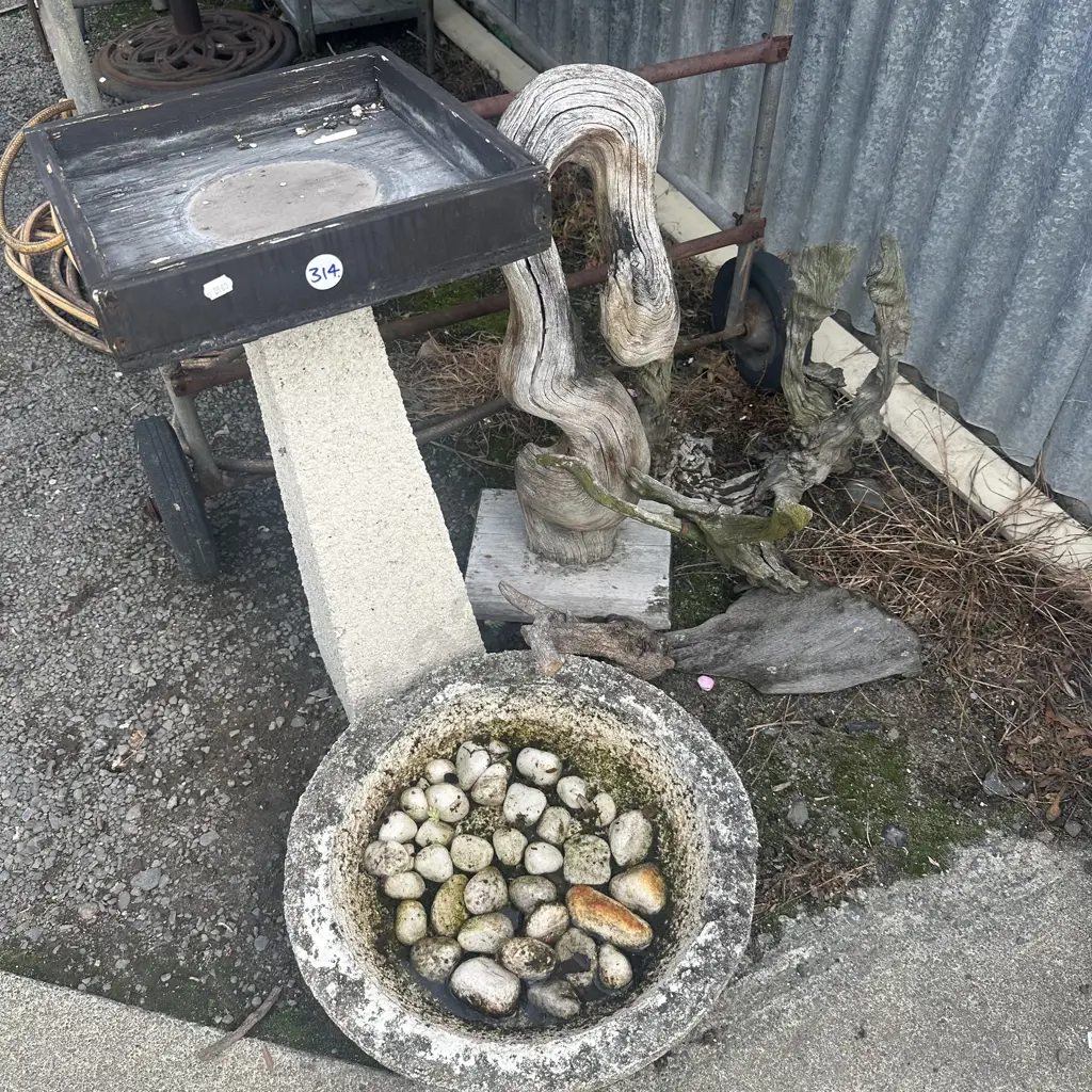 driftwood art, birdbath parts etc Image 1++
