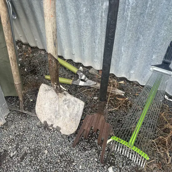 garden tools