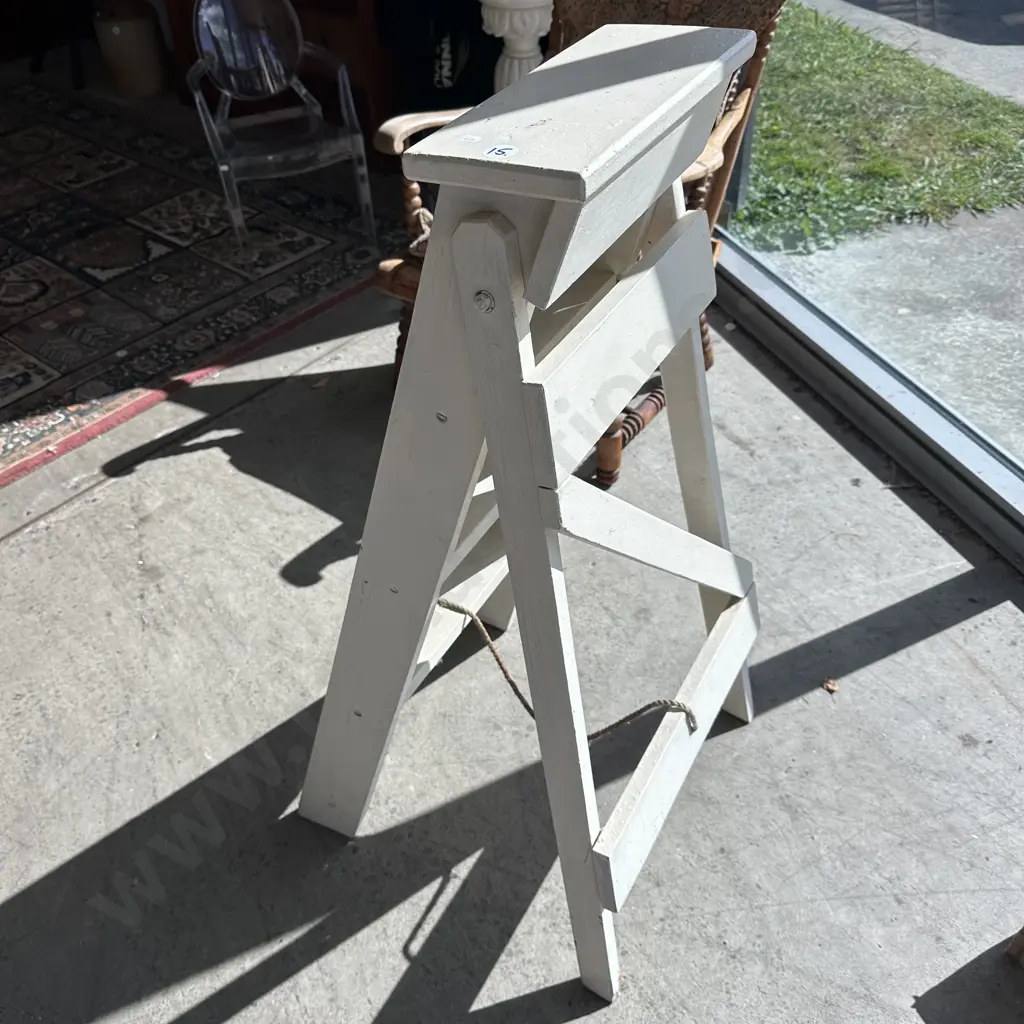 colonial step Image 1++