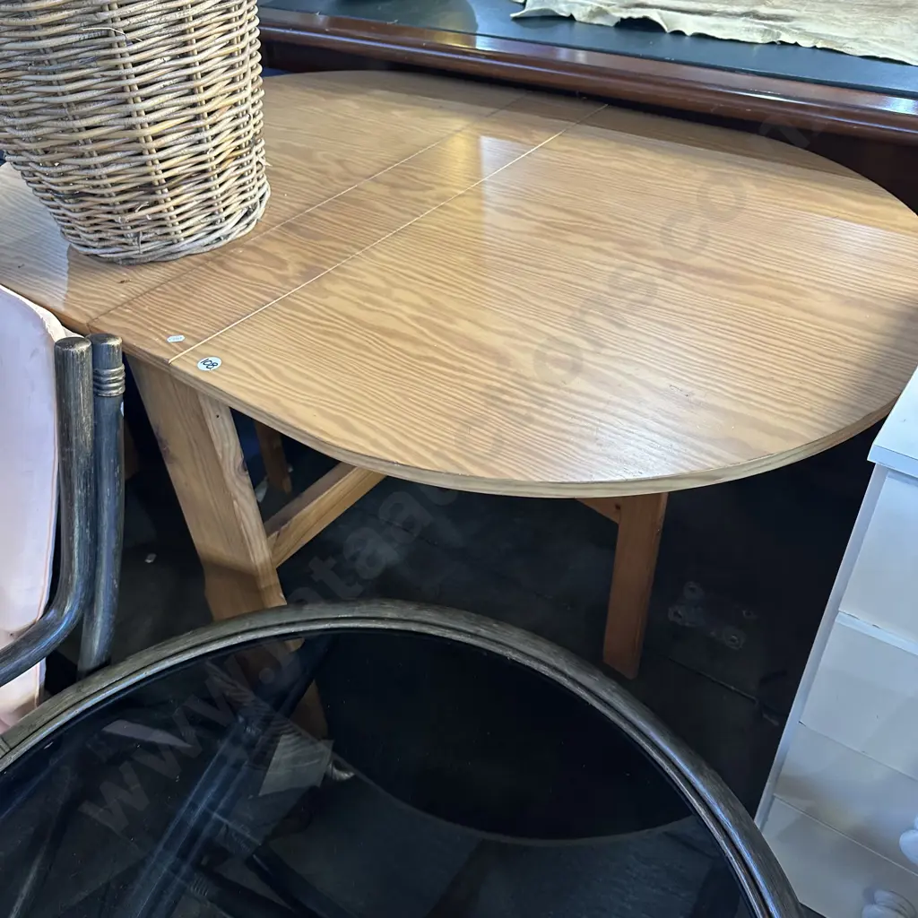 Pine dropside table Image 1++