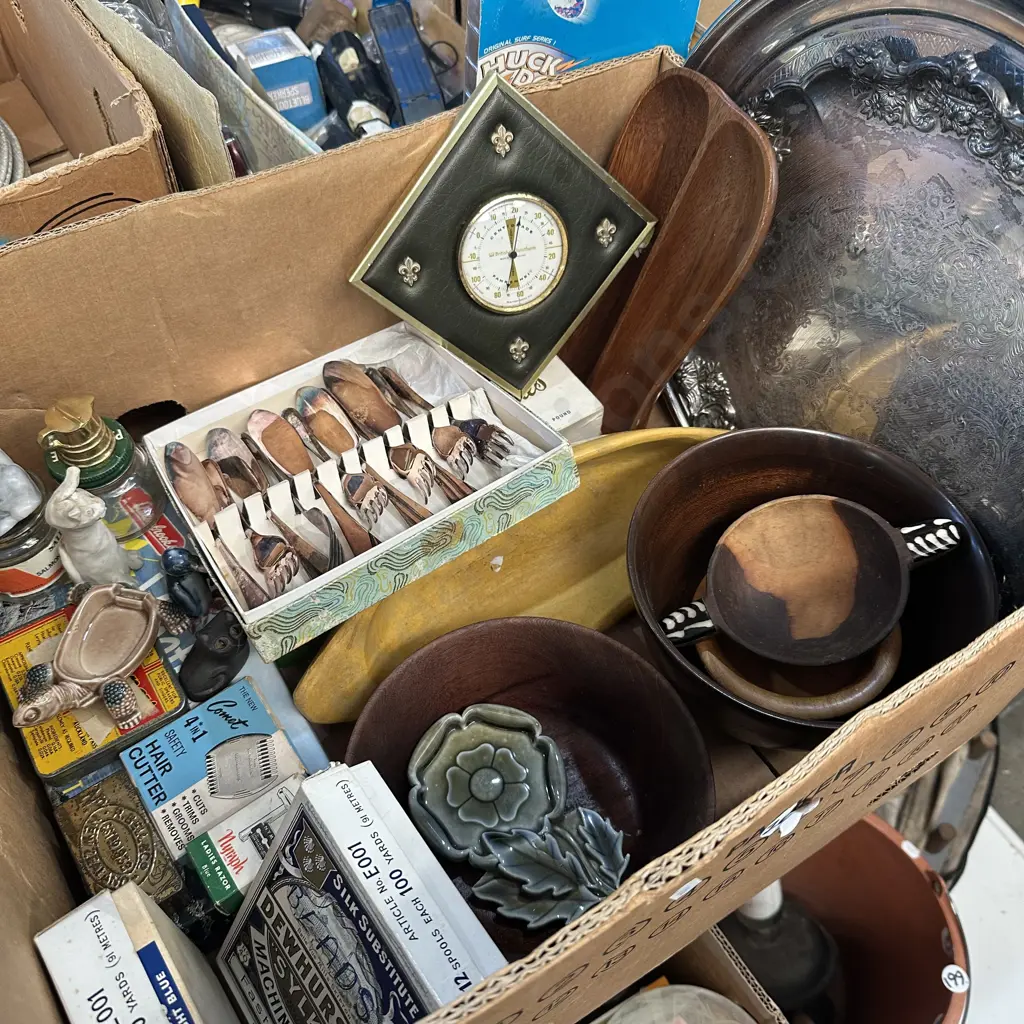 Box lot thermometer, silverware, ornaments and bowls etc. Image 1++