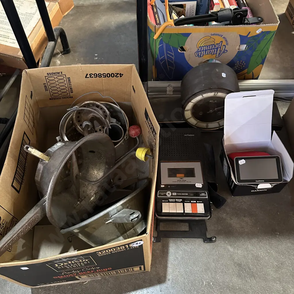 Two boxes clock, tape recorder, GPS. Image 1++