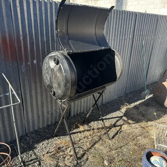 Bathurst day drinks ice barrel on stand