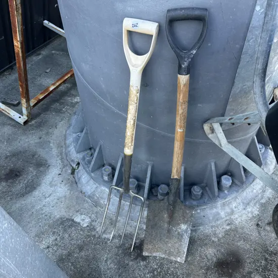 garden fork and bent spade
