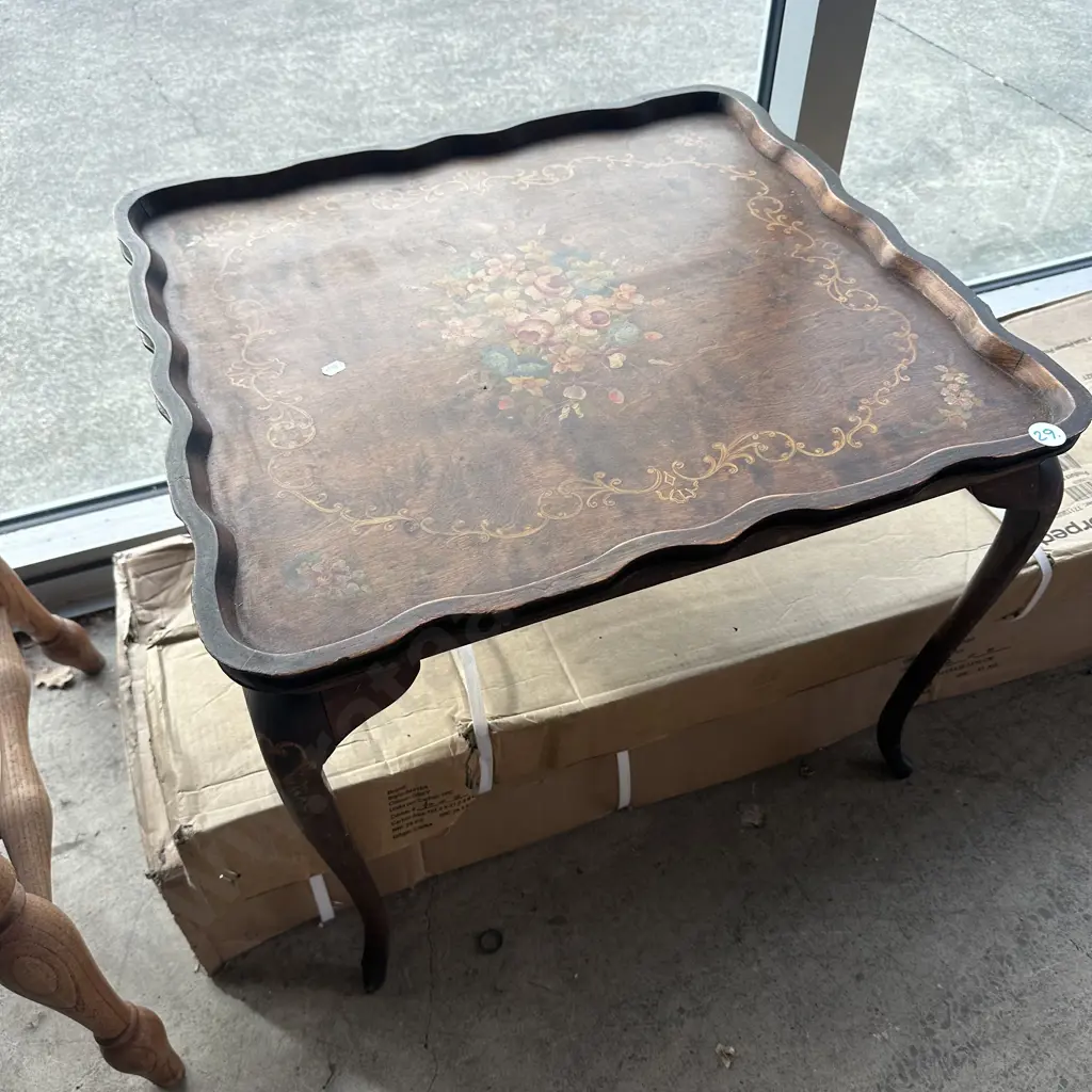 hand decorated Edwardian piecrust table Image 1++