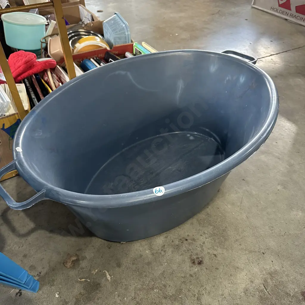 double baby bath Image 1++