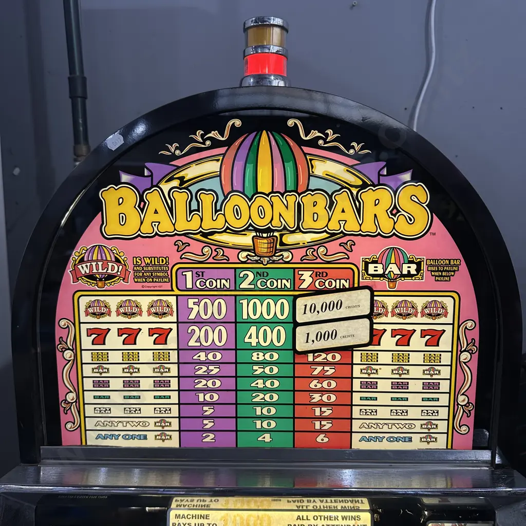 One armed bandit slot machine Image 1++