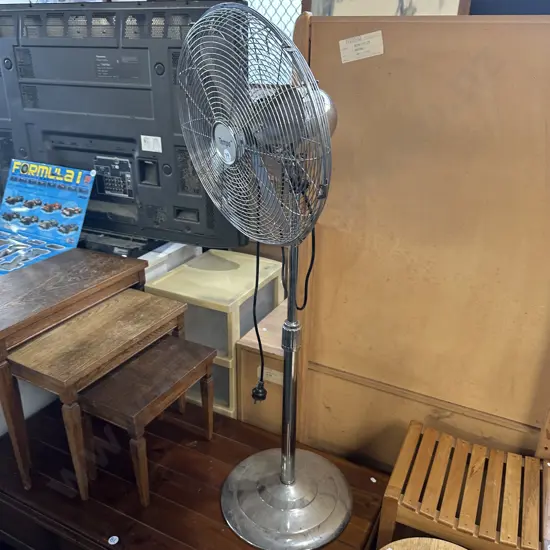 standing fan