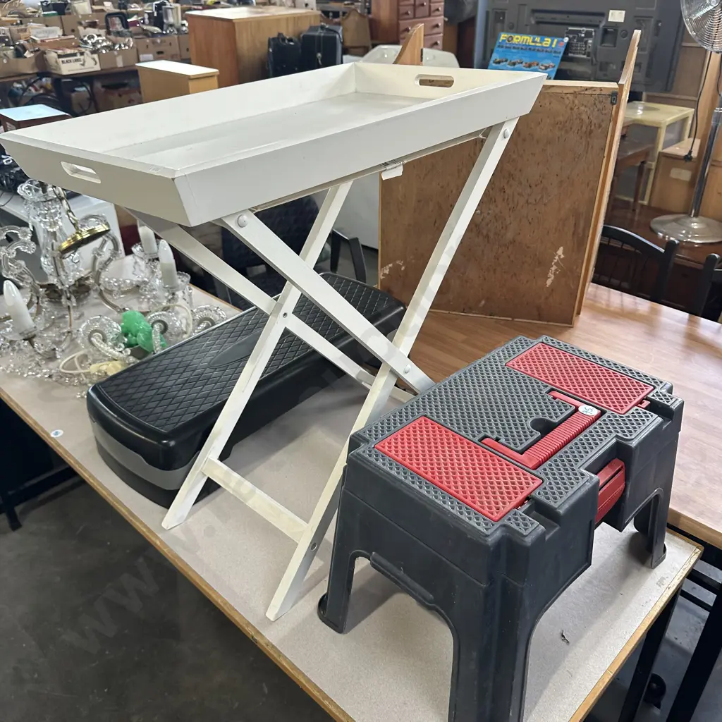 step, toolbox stool and butlers tray Image 1++