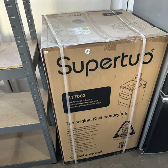 New Robinhood Supertub with stainless steel gooseneck tap