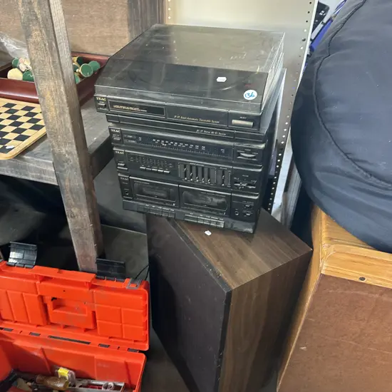 Teac stereo and vintage speakers