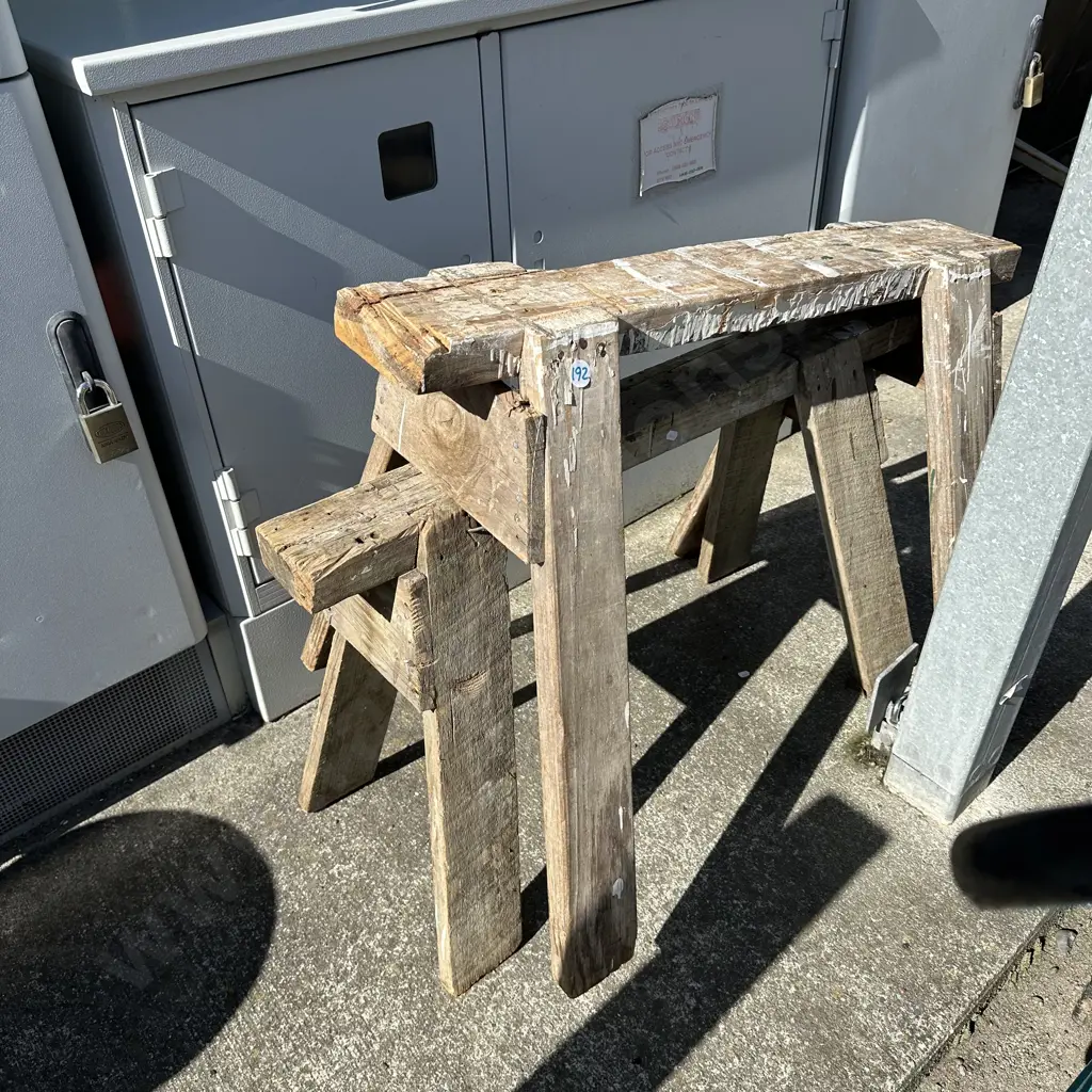 Two saw horses. Image 1++