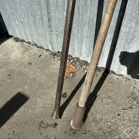 Breaker bar plus rammer.