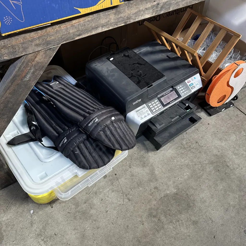 Large bay lot including lamp, mag rack, cricket pads etc. Image 1++