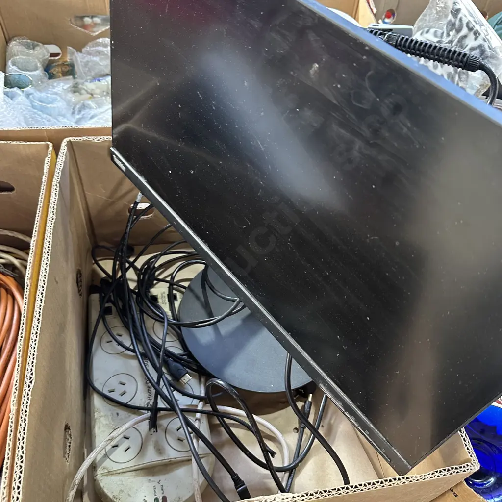 Screen etc. Image 1++