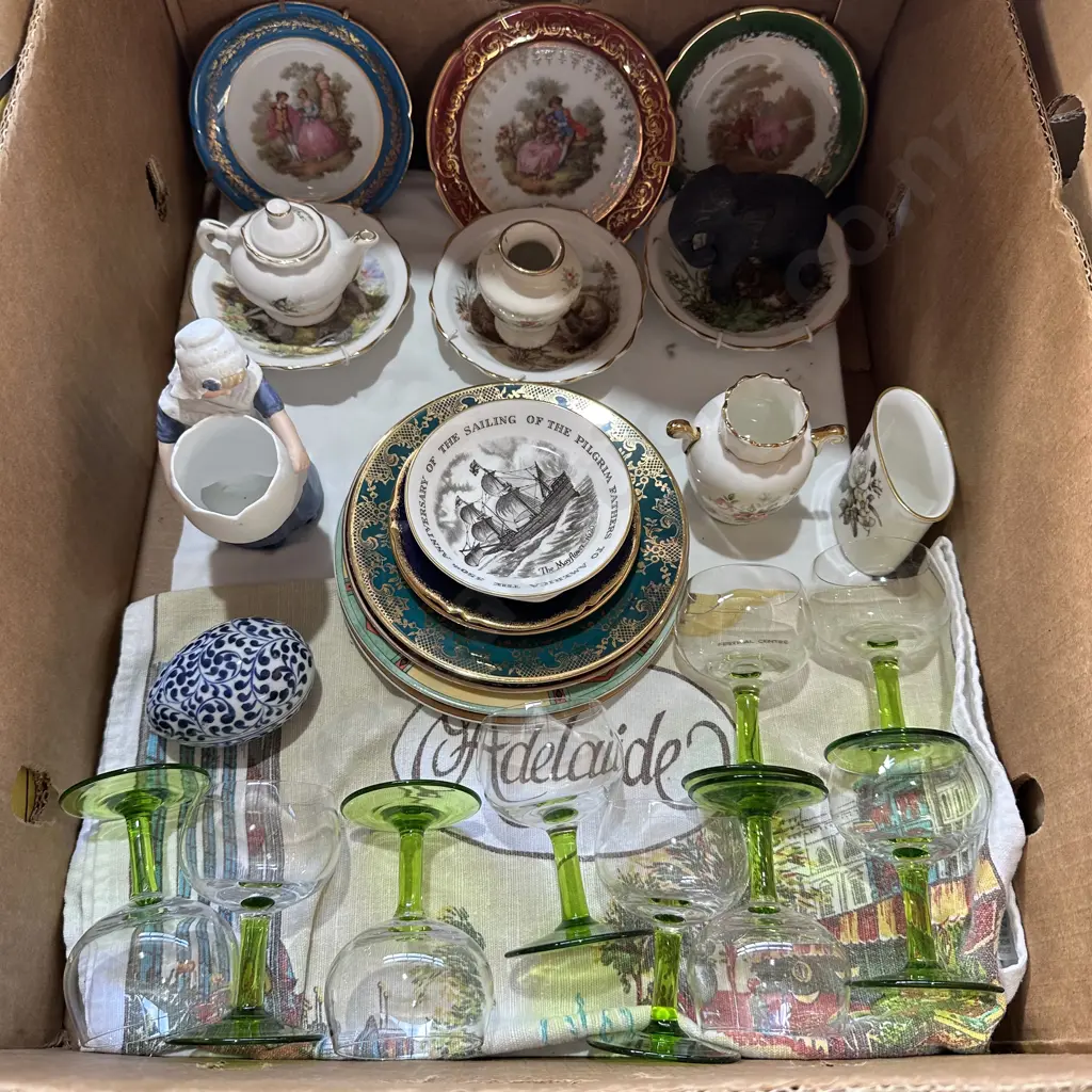 Glasses and collectable china etc. Image 1++