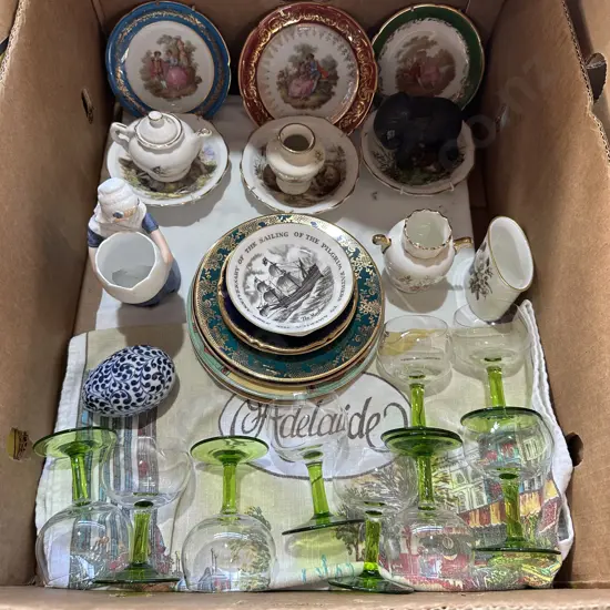 Glasses and collectable china etc.