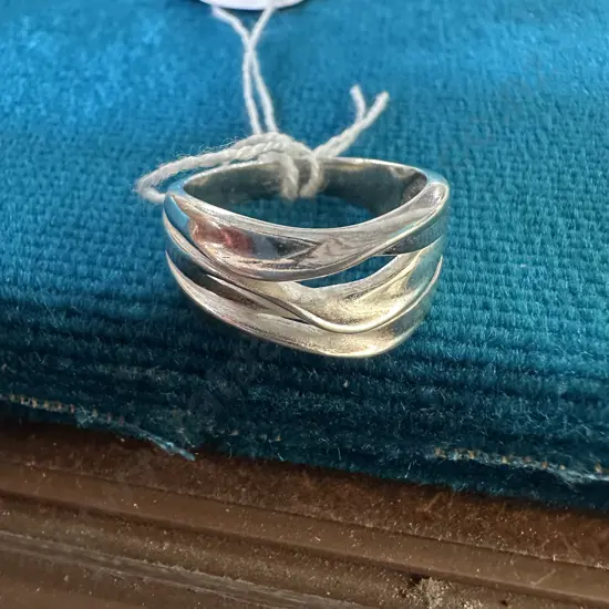 Sterling silver stamped 925 ring 6.87g