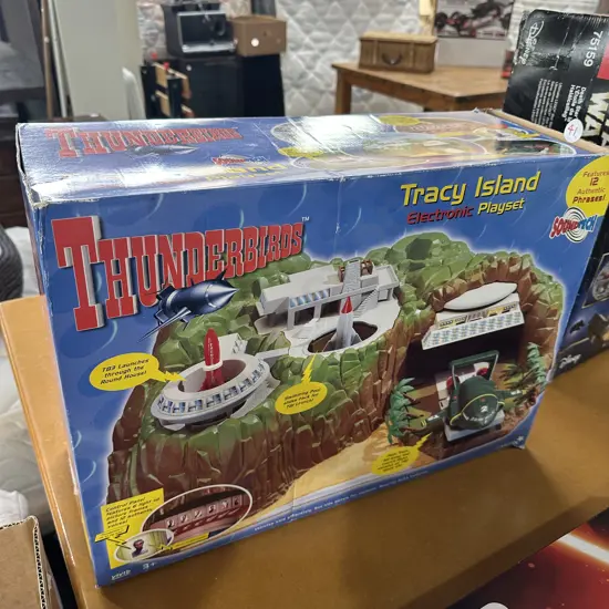 THUNDERBIRDS Tracy Island electronic boxed playset