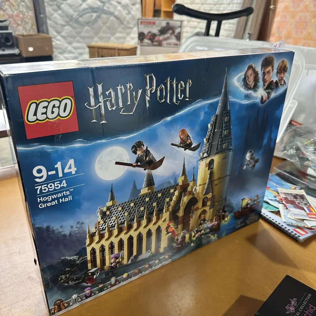 LEGO Harry Potter Hogwarts Great Hall 75954 Image 1++