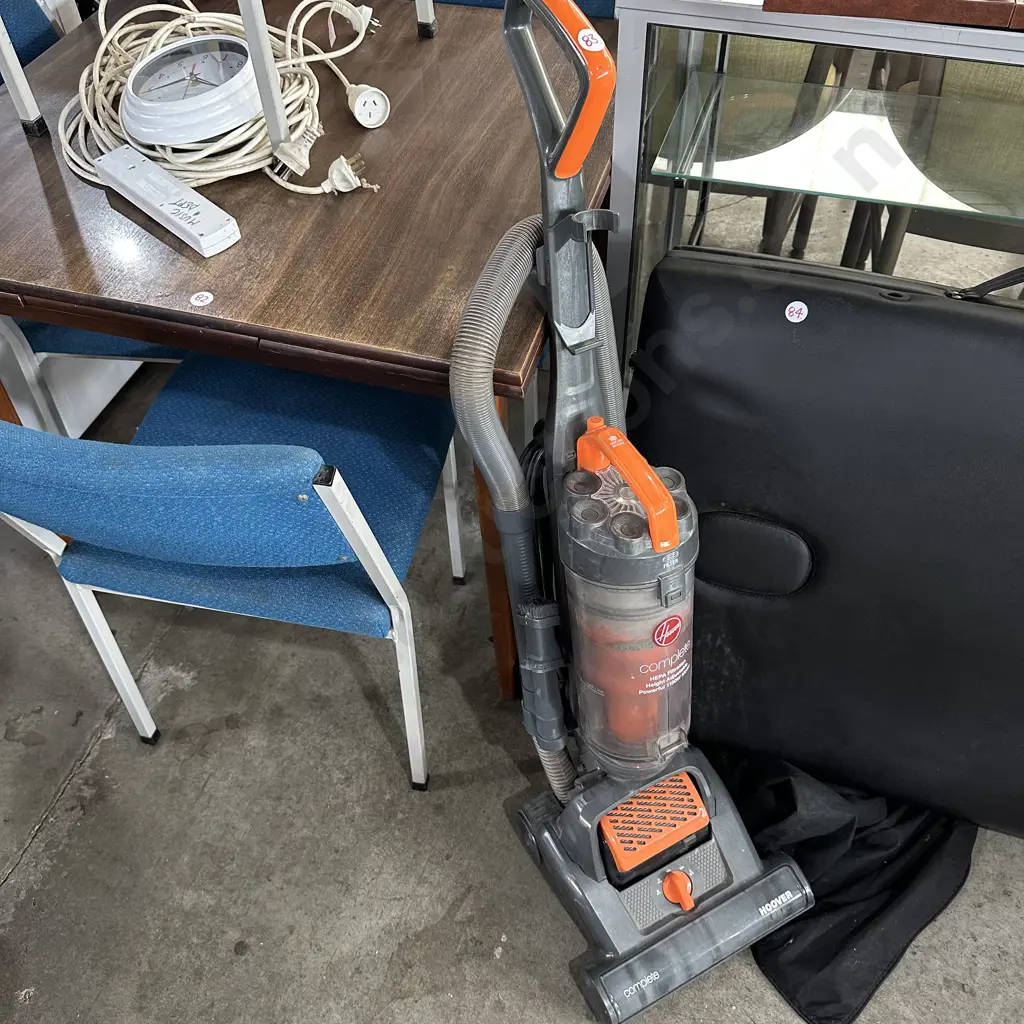 Hoover stick vac Image 1++