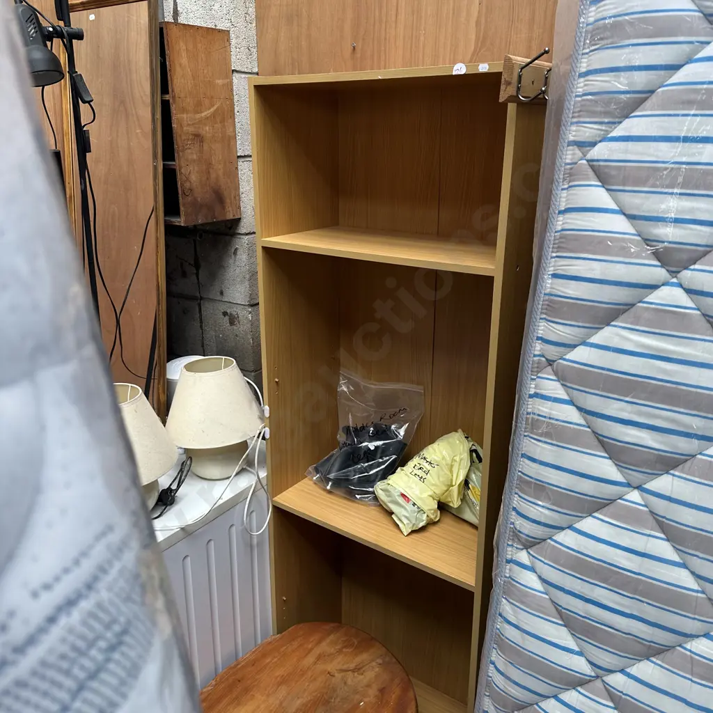shelf unit Image 1++