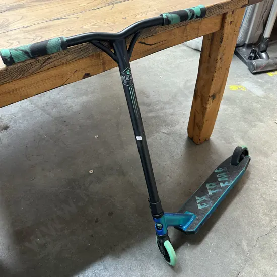 Madd scooter