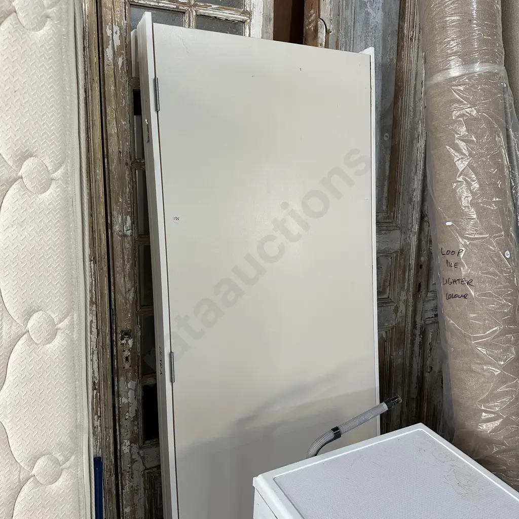 internal door Image 1++