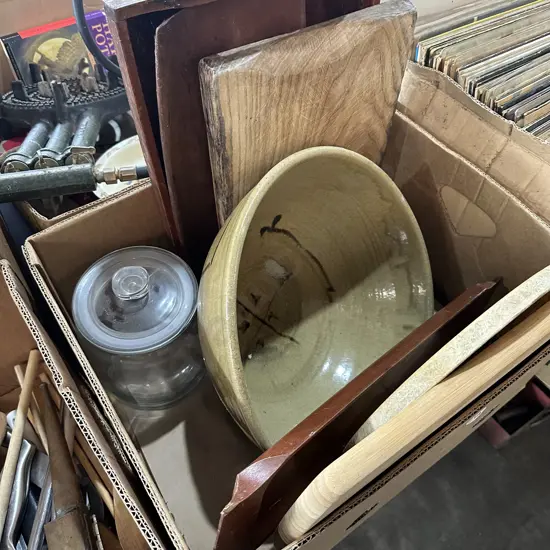 Box lot large fruit bowl, trays and breadboards, cookie jar etc.