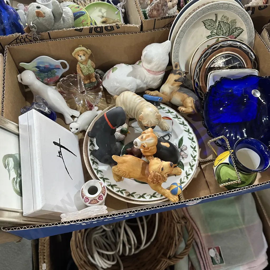 Box lot of collectables, porcelain dogs, plates etc. Image 1++
