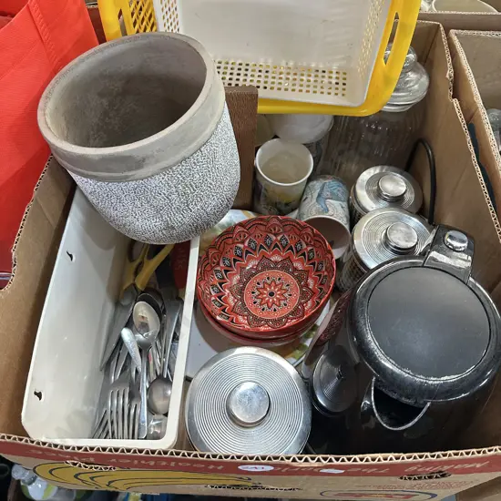 Box lot planter, cutlery etc.