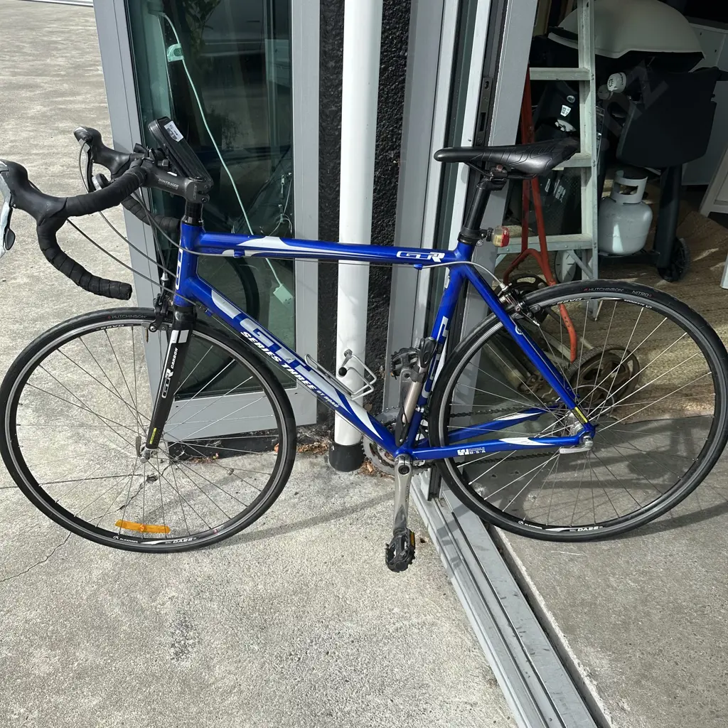 GTR road bike L Image 1++