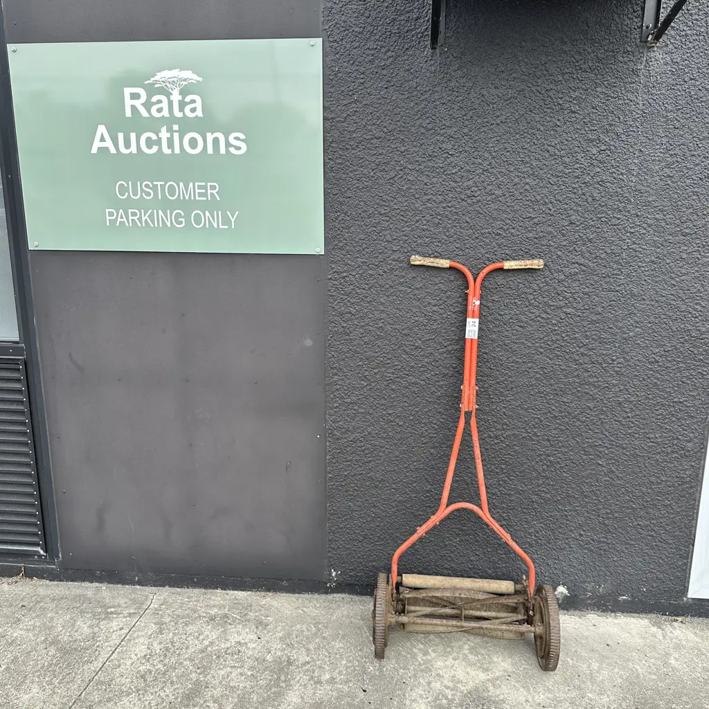 hand mower no catcher Image 1++