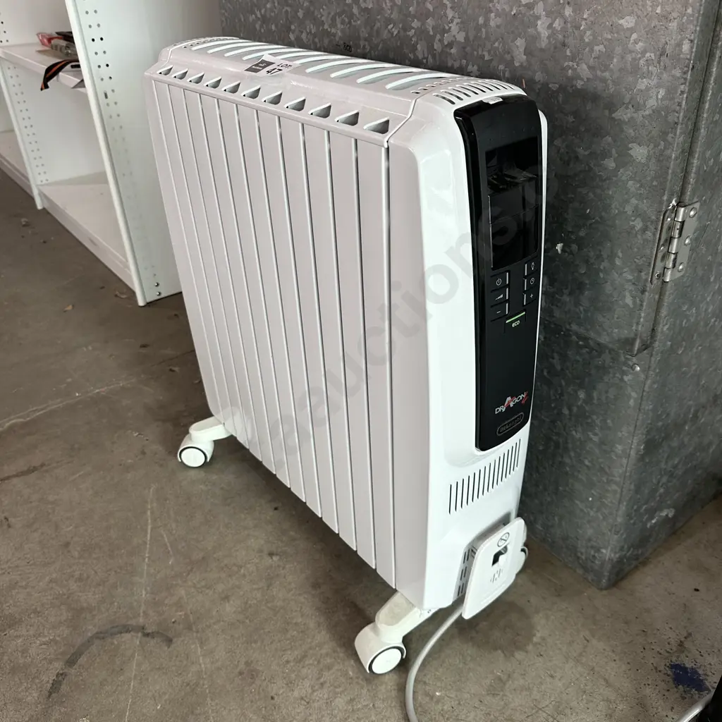 DeLonghi oil heater Image 1++