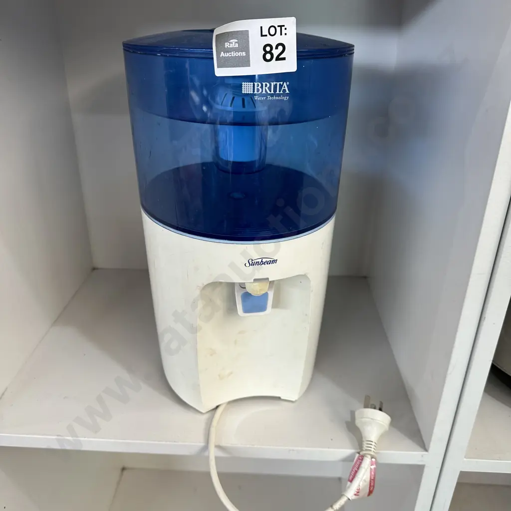 Water purifier Image 1++