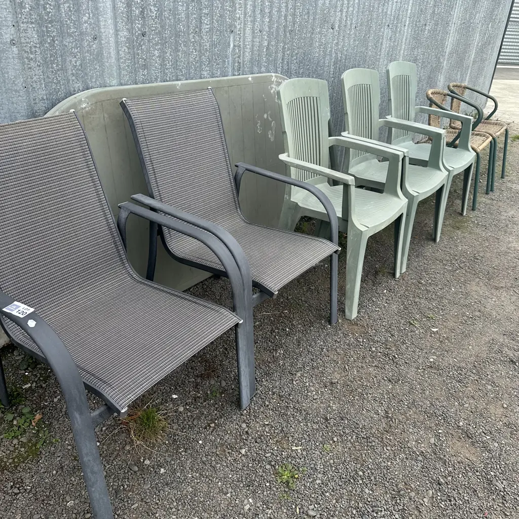 Pr good chairs plus others Image 1++