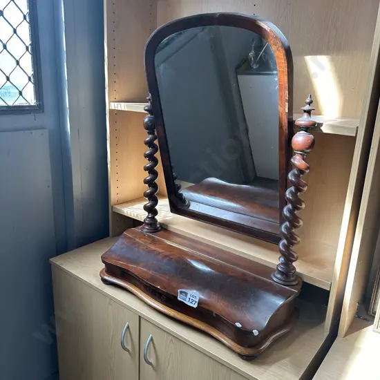 Swing mirror