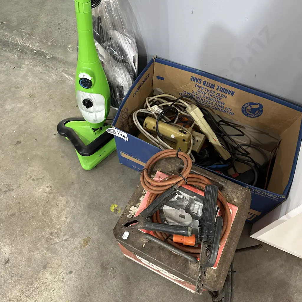 Mop, electricals, tools and as is welder Image 1++