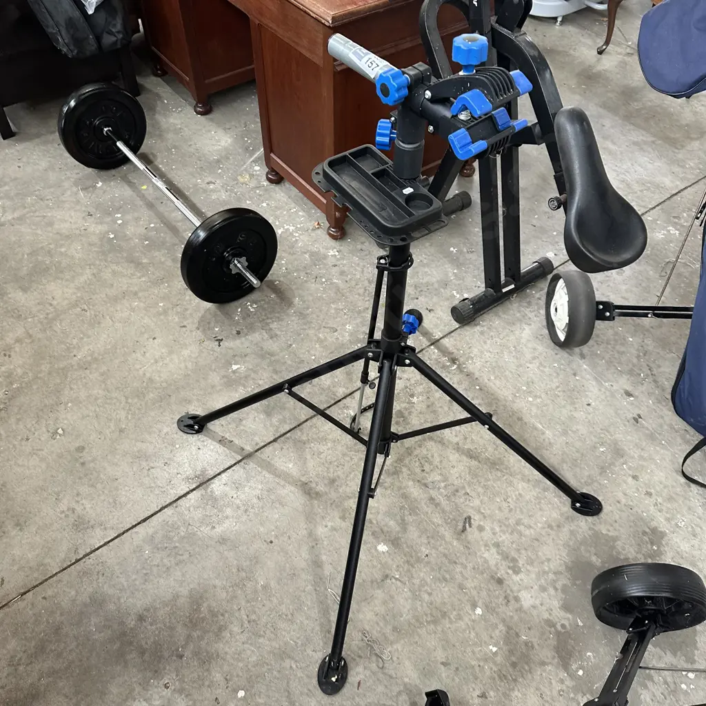 Bike stand Image 1++