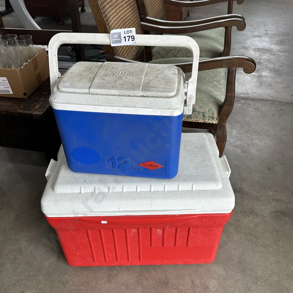 2 x chilli bins Image 1++