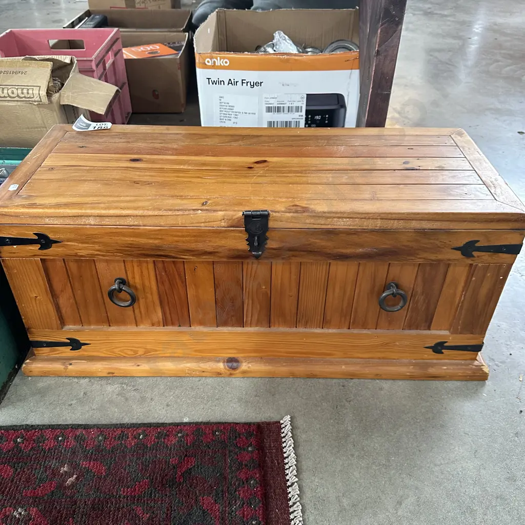 Pine box 750w x 320h x 300d Image 1++