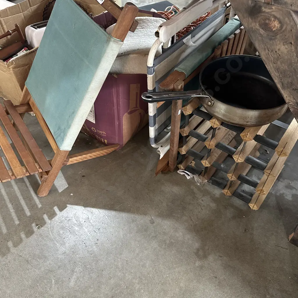 Sand chairs etc Image 1++